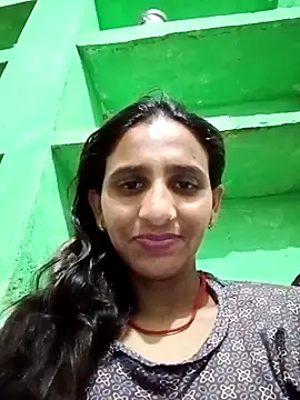 Baby  Shreya online show from April 3, 8:32 am