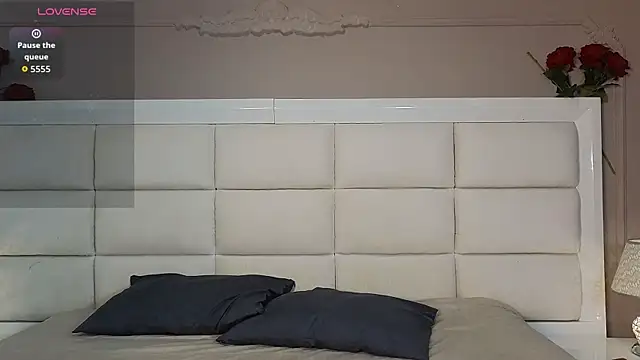 Malkongarcia online show from December 19, 8:11 pm