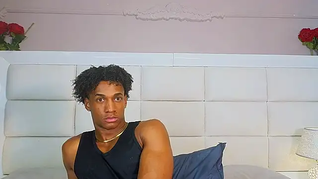 Malkongarcia online show from December 14, 8:53 am