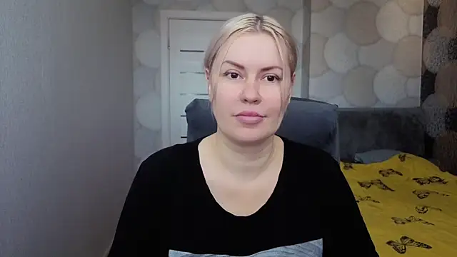 Snapshot of natusik chatting on June 2, 4:12 am natusik online show from June 2, 4:12 am