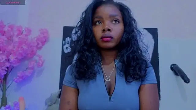 KilyetVera3x online show from April 9, 7:31 pm