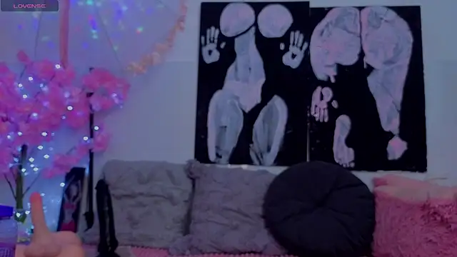 KilyetVera3x online show from February 13, 4:56 am