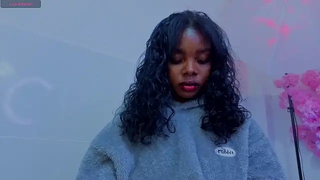 KilyetVera3x online show from April 8, 6:26 am