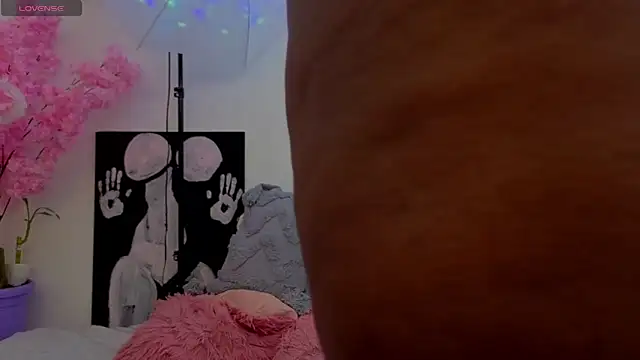 KilyetVera3x online show from November 25, 4:57 am