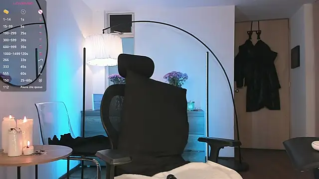 ariana fitl  online show from November 27, 10:59 am