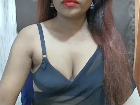 Snapshot of Mayra_baby chatting on September 15, 4:18 pm Mayra baby online show from September 15, 4:18 pm