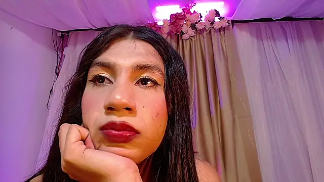 sofiaa grey  online show from March 15, 3:37 pm