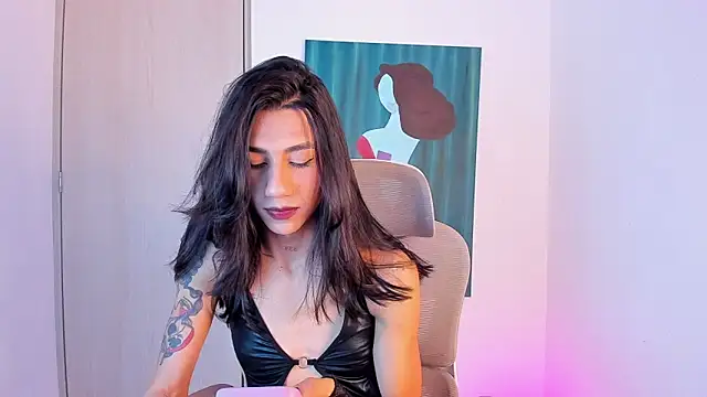 sofiaa grey  online show from March 21, 4:11 pm