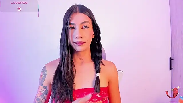 Snapshot of sofiaa_grey_ chatting on November 24, 12:27 pm sofiaa grey online show from November 24, 12:27 pm