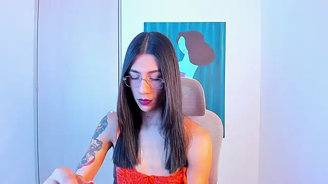 sofiaa grey  online show from May 5, 2:42 pm