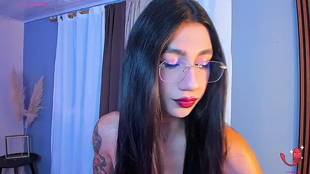 Snapshot of sofiaa_grey_ chatting on November 2, 12:54 pm sofiaa grey online show from November 2, 12:54 pm