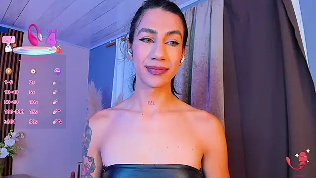 sofiaa grey  online show from October 15, 11:29 am
