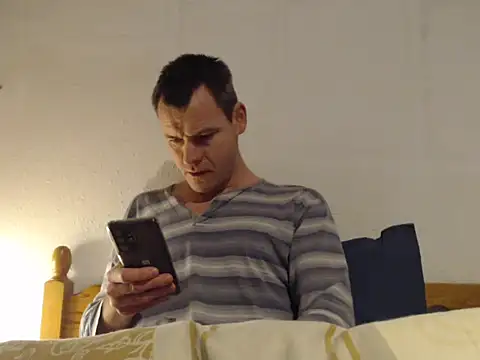 geree84 online show from December 1, 6:03 am