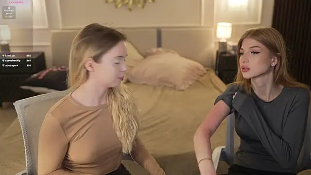 Snapshot of Cassy-Celestial_ chatting on October 13, 6:59 am Cassy-Celestial online show from October 13, 6:59 am