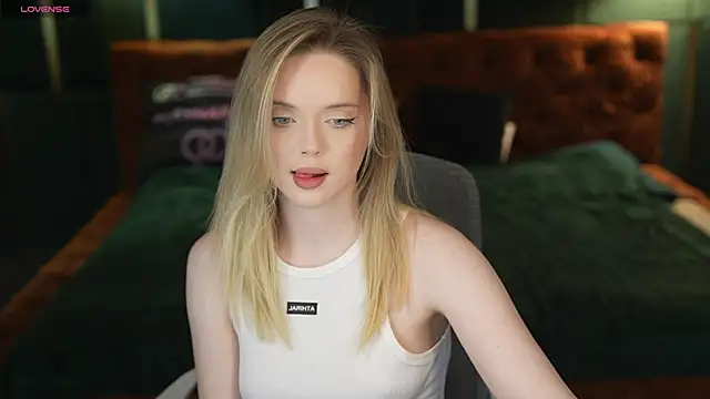 Cassy-Celestial  online show from March 13, 8:41 am