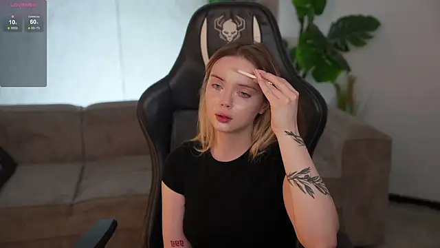 Snapshot of Cassy-Celestial_ chatting on September 25, 4:07 am Cassy-Celestial online show from September 25, 4:07 am