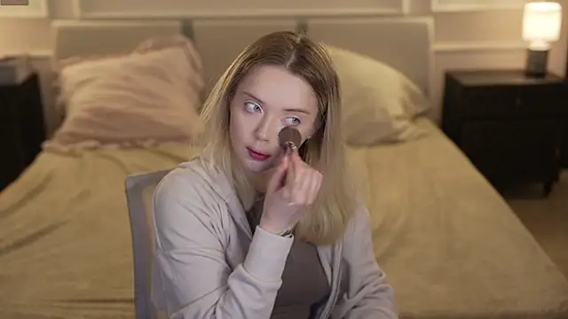 Snapshot of Cassy-Celestial_ chatting on September 14, 4:57 am Cassy-Celestial online show from September 14, 4:57 am