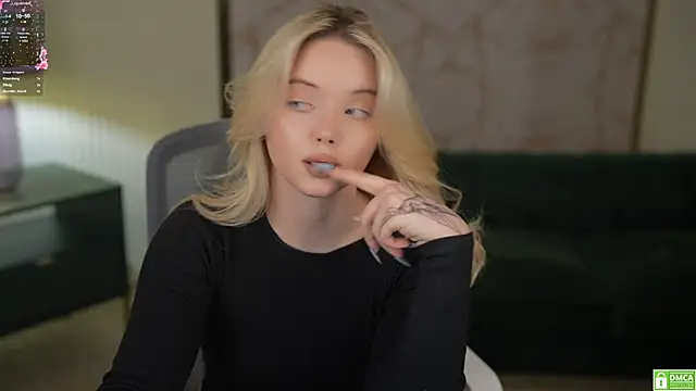 Snapshot of Cassy-Celestial_ chatting on February 27, 6:02 am Cassy-Celestial online show from February 27, 6:02 am