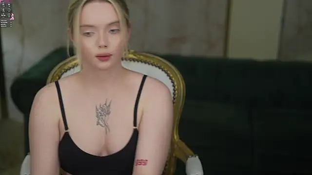 Snapshot of Cassy-Celestial_ chatting on March 7, 6:24 am Cassy-Celestial online show from March 7, 6:24 am