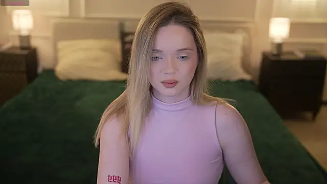 Snapshot of Cassy-Celestial_ chatting on February 23, 8:04 am Cassy-Celestial online show from February 23, 8:04 am