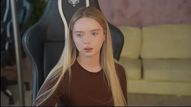 Snapshot of Cassy-Celestial_ chatting on November 4, 8:40 am Cassy-Celestial online show from November 4, 8:40 am