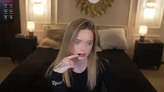 Cassy-Celestial  online show from March 15, 8:32 am