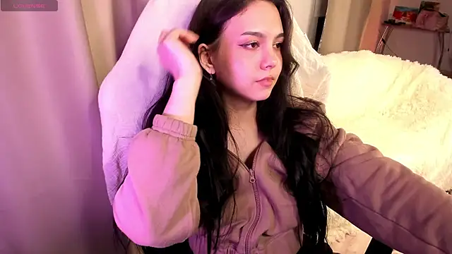 SonyDiamond online show from January 18, 9:02 pm