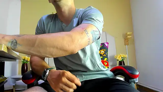 Snapshot of juan_prior chatting on December 18, 1:37 pm juan prior online show from December 18, 1:37 pm