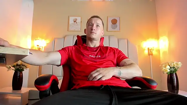 juan prior online show from December 4, 1:32 pm