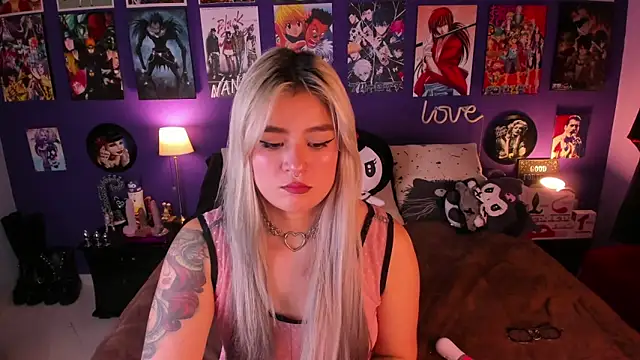 anne cross online show from February 27, 3:18 am