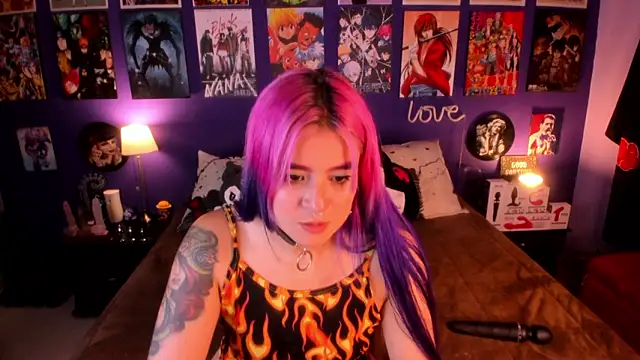 anne cross online show from November 8, 3:43 am