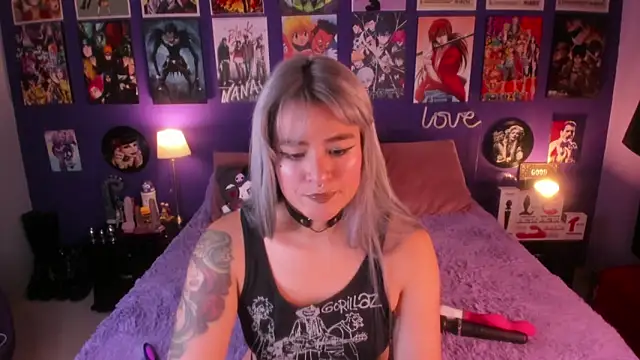 anne cross online show from January 8, 2:06 am