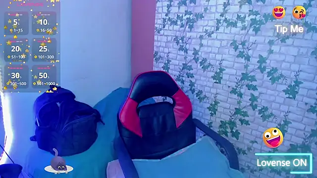 Snapshot of MIABOOBS__ chatting on November 5, 3:09 am MIABOOBS online show from November 5, 3:09 am