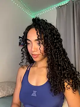 Snapshot of nicoleebony1 chatting on September 18, 10:13 pm nicoleebony1 online show from September 18, 10:13 pm