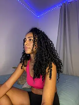 Snapshot of nicoleebony1 chatting on March 20, 1:35 am nicoleebony1 online show from March 20, 1:35 am