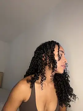 Snapshot of nicoleebony1 chatting on June 2, 7:47 pm nicoleebony1 online show from June 2, 7:47 pm