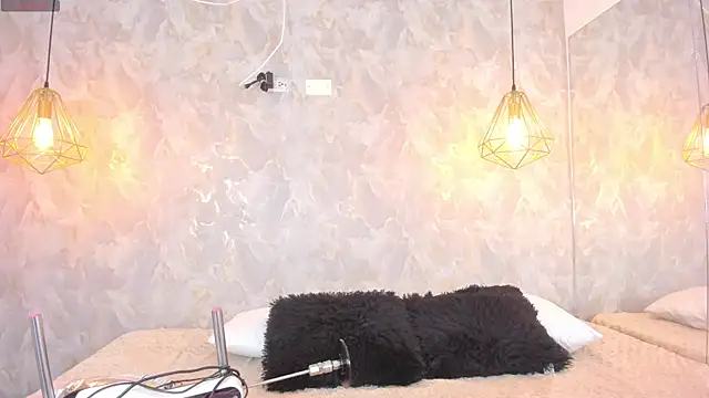 Snapshot of leigh-angels chatting on July 4, 9:41 pm leigh-angels online show from July 4, 9:41 pm