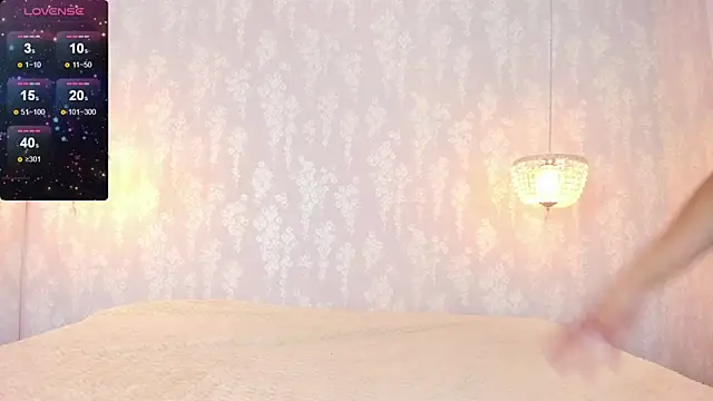 leigh-angels online show from October 28, 10:20 pm