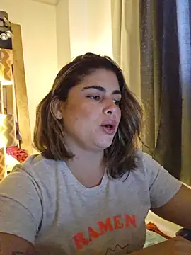 Juliietha servas online show from March 31, 8:44 pm