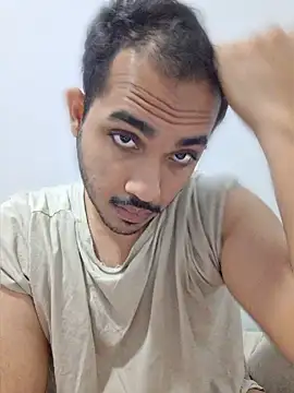 Snapshot of alesssterling chatting on March 16, 3:26 pm alesssterling online show from March 16, 3:26 pm