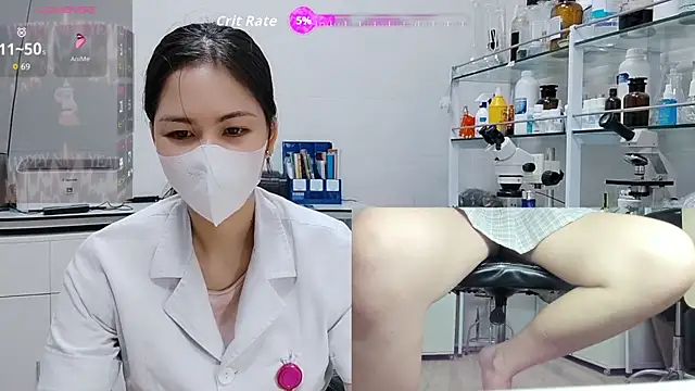 Snapshot of Kathylove_2023 chatting on October 2, 5:00 am Kathylove 2023 online show from October 2, 5:00 am