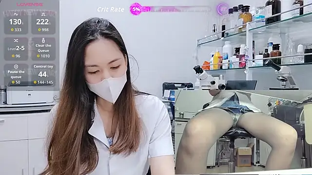 Snapshot of Kathylove_2023 chatting on November 27, 4:24 am Kathylove 2023 online show from November 27, 4:24 am