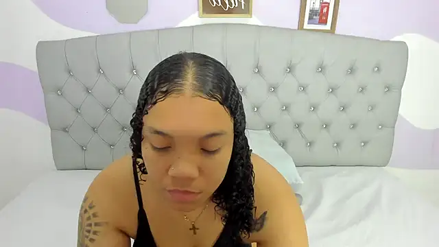 Snapshot of BRIYITHMENA chatting on June 26, 2:12 pm BRIYITHMENA online show from June 26, 2:12 pm