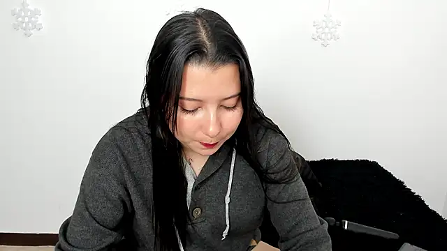 cami-01 online show from February 5, 8:59 pm