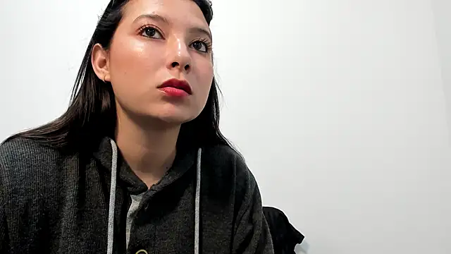 Snapshot of cami-01 chatting on October 17, 8:10 pm cami-01 online show from October 17, 8:10 pm