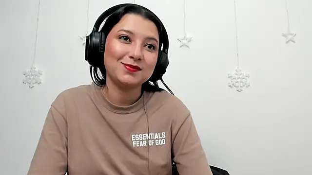 cami-01 online show from December 18, 8:56 pm