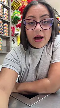 Sol biglips online show from January 18, 4:10 pm