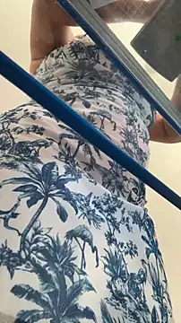 Sol biglips online show from November 12, 3:27 pm