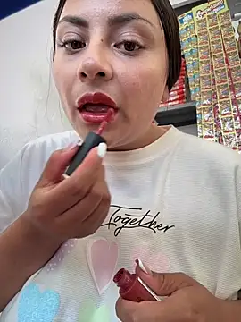 Sol biglips online show from September 16, 6:09 pm