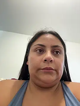 Sol biglips online show from February 7, 5:21 pm